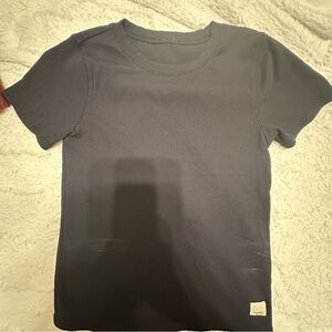 Vuori Pose Fitted Tea